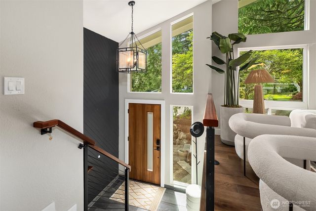 11410 83rd Place NE, Kirkland, WA 98034