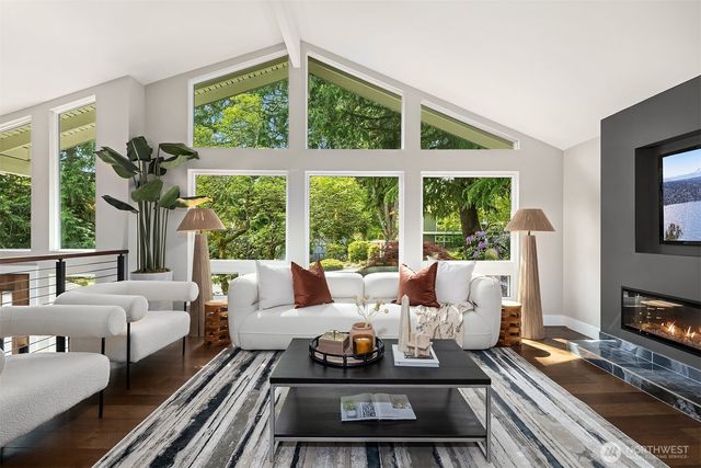 11410 83rd Place NE, Kirkland, WA 98034