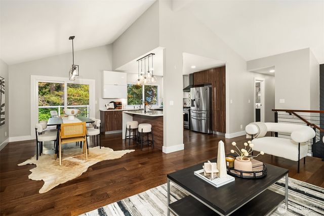 11410 83rd Place NE, Kirkland, WA 98034