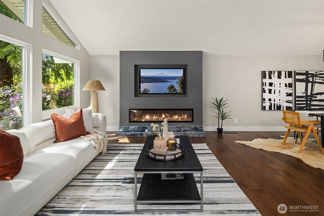 11410 83rd Place NE, Kirkland, WA 98034