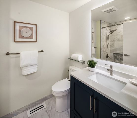 11410 83rd Place NE, Kirkland, WA 98034
