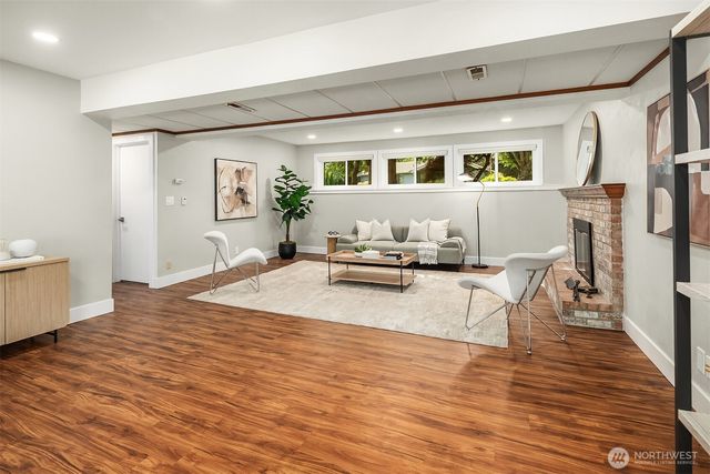 11410 83rd Place NE, Kirkland, WA 98034