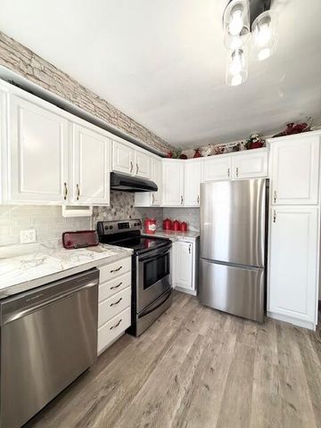 1440 E Cherokee Street, Springfield, MO 65804