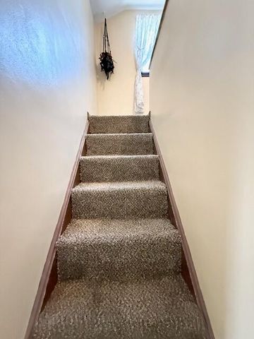 1440 E Cherokee Street, Springfield, MO 65804