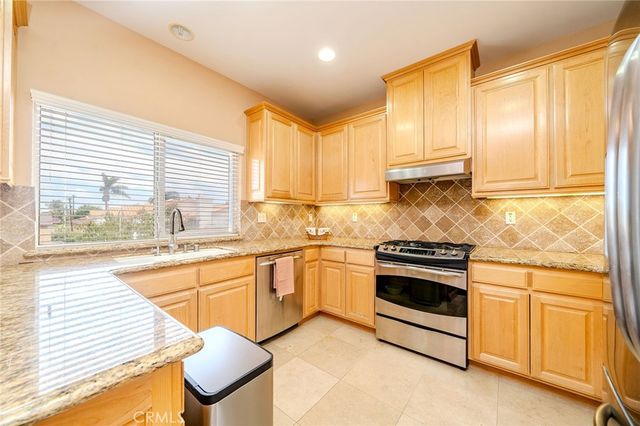 2702 Gates Avenue A, Redondo Beach, CA 90278