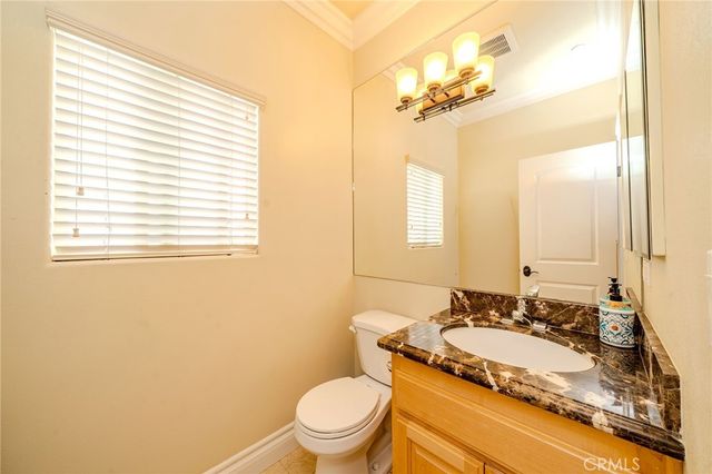 2702 Gates Avenue A, Redondo Beach, CA 90278