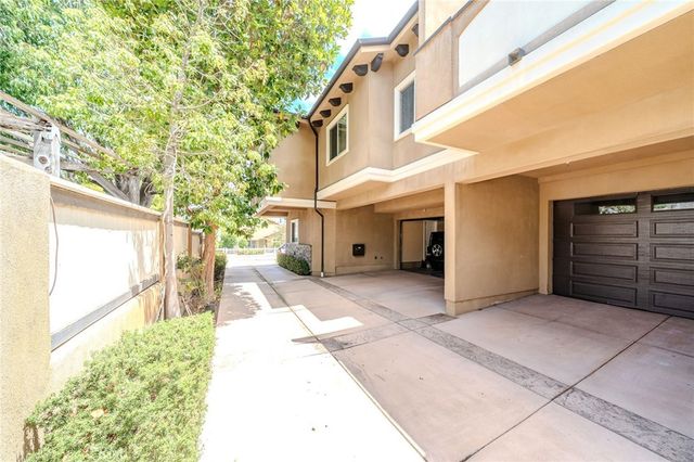 2702 Gates Avenue A, Redondo Beach, CA 90278