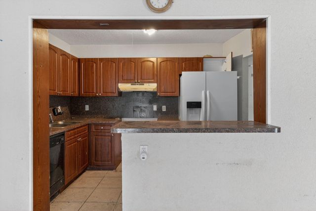 1307 NW 15th Place, Fort Lauderdale, FL 33311