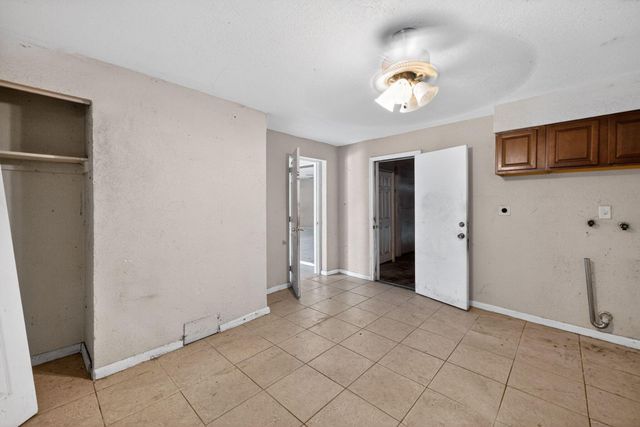 1307 NW 15th Place, Fort Lauderdale, FL 33311