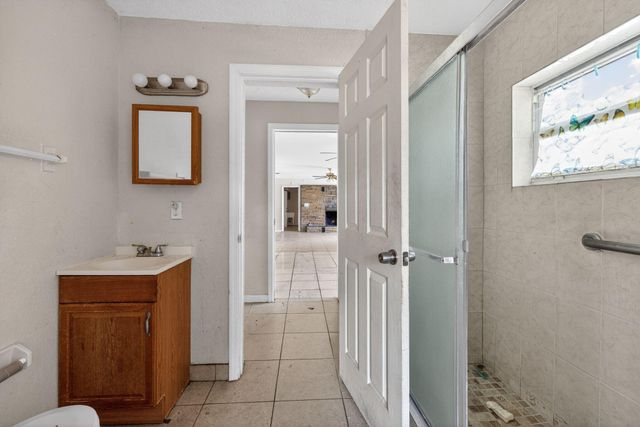 1307 NW 15th Place, Fort Lauderdale, FL 33311