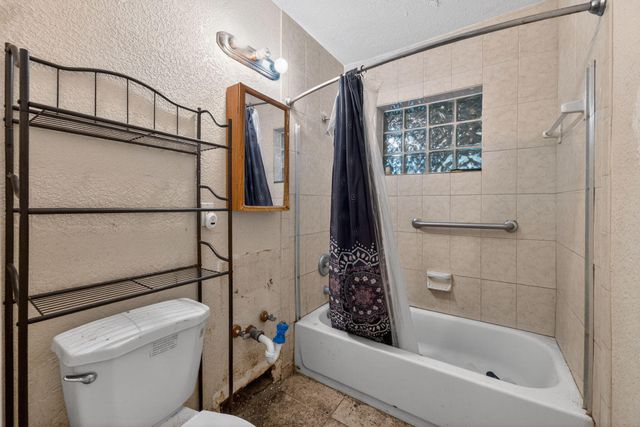 1307 NW 15th Place, Fort Lauderdale, FL 33311