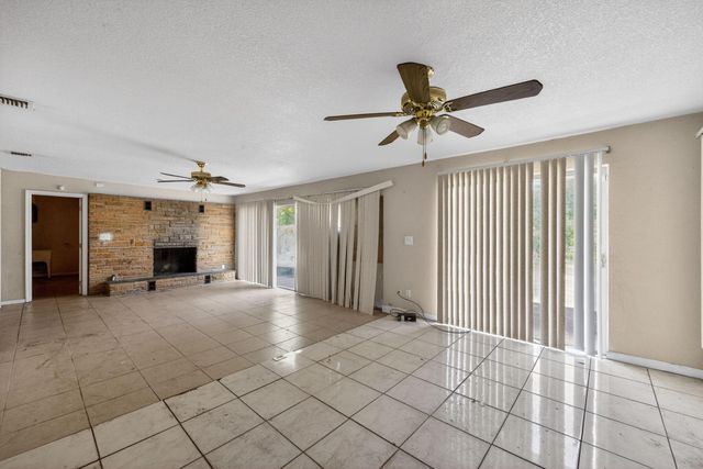 1307 NW 15th Place, Fort Lauderdale, FL 33311