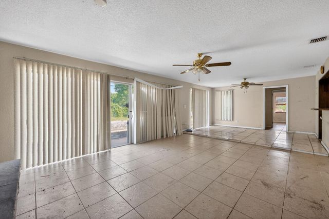 1307 NW 15th Place, Fort Lauderdale, FL 33311