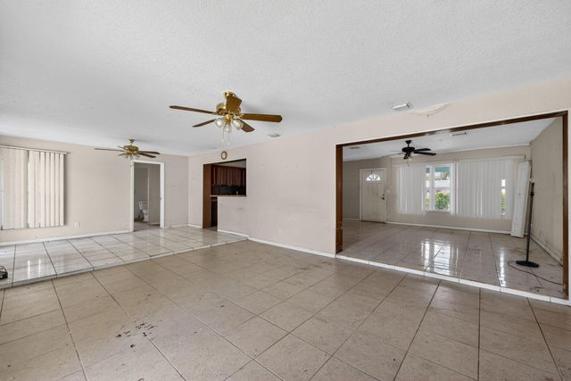 1307 NW 15th Place, Fort Lauderdale, FL 33311