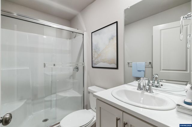 1301 Brown St, Woodburn, OR 97071