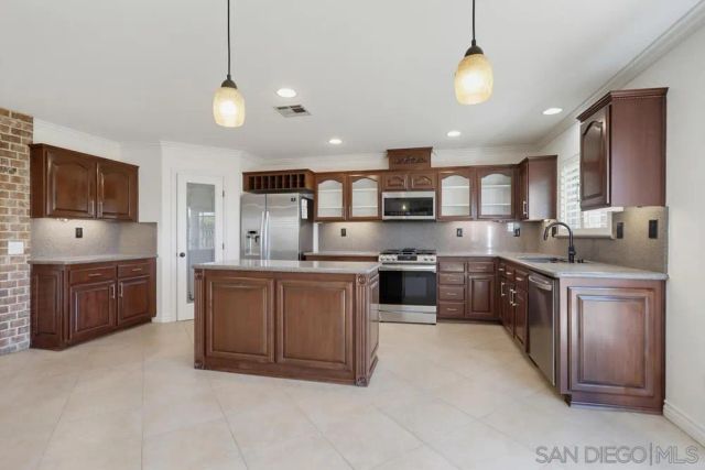 4713 Hickok Point, San Diego, CA 92154