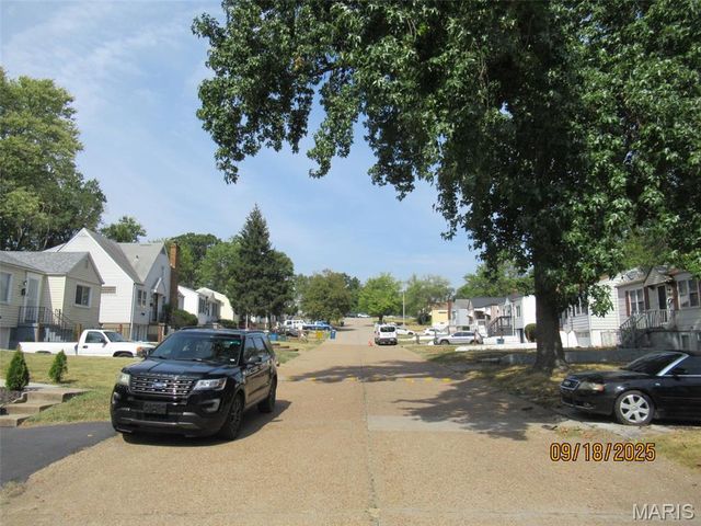 7516 Calvin Avenue, St Louis, MO 63136