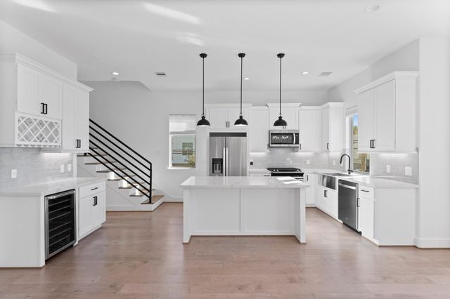 1602 Chestnut Street, Houston, TX 77009