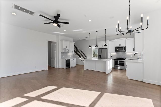 1602 Chestnut Street, Houston, TX 77009