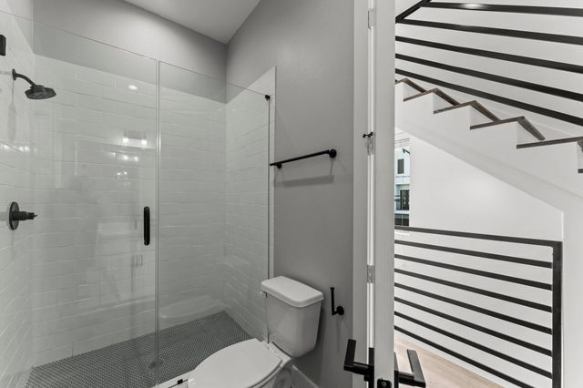 1602 Chestnut Street, Houston, TX 77009