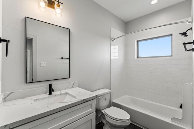 1602 Chestnut Street, Houston, TX 77009