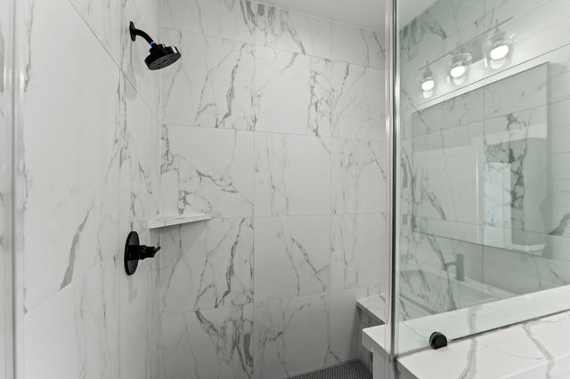 1602 Chestnut Street, Houston, TX 77009