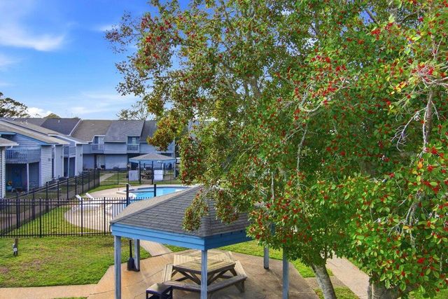 1325 Greendale Avenue 26, Fort Walton Beach, FL 32547