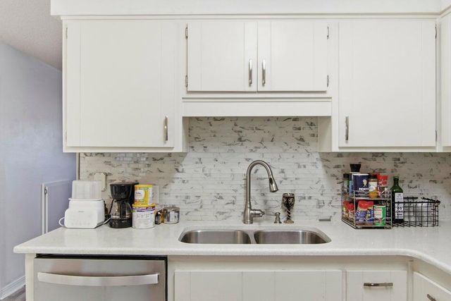 1325 Greendale Avenue 26, Fort Walton Beach, FL 32547