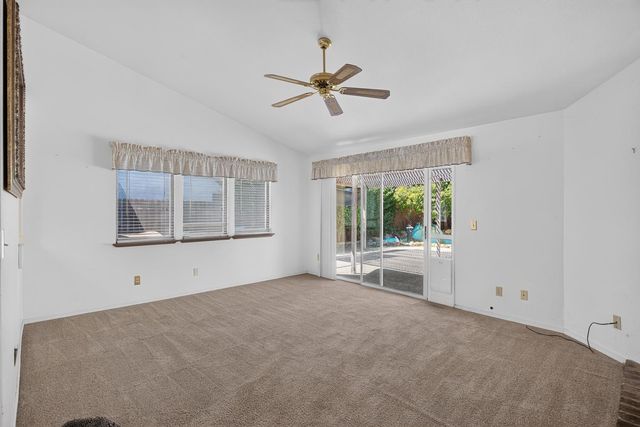 6809 Paseo Del Sol Way, Elk Grove, CA 95758