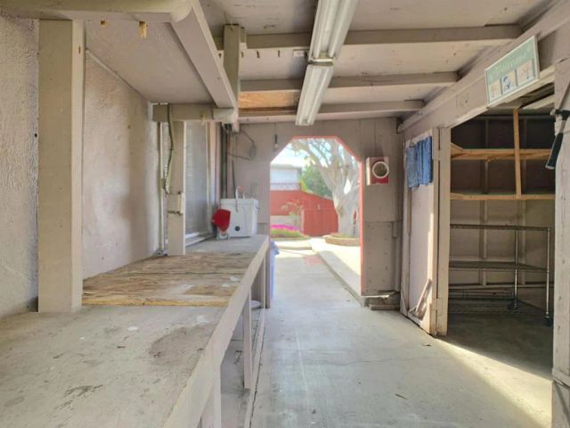 6070 Odessa Ave, La Mesa, CA 91942