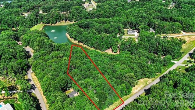 113 N Harbor Watch Drive, Statesville, NC 28677