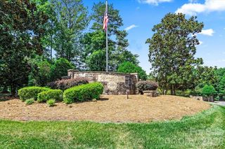 113 N Harbor Watch Drive, Statesville, NC 28677