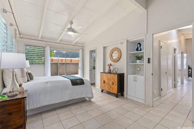 903 Alahaki Street, Kailua, HI 96734