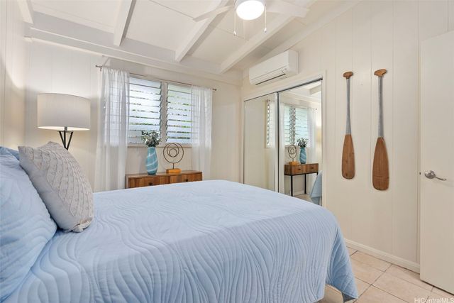 903 Alahaki Street, Kailua, HI 96734
