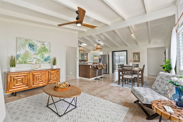 903 Alahaki Street, Kailua, HI 96734