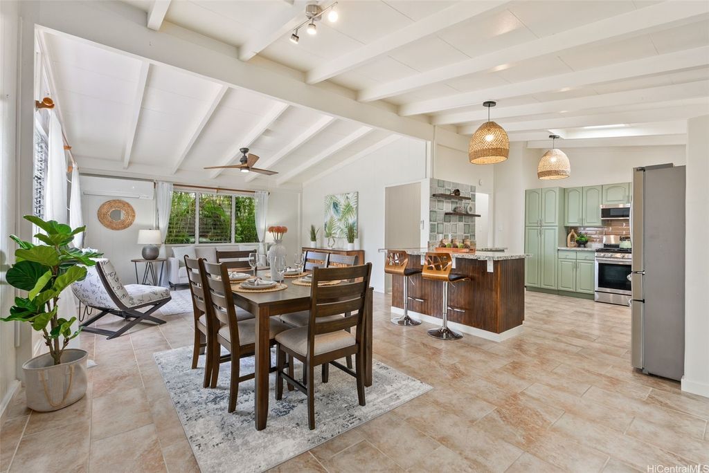 903 Alahaki Street, Kailua, HI 96734