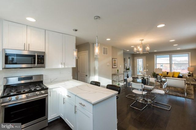 951 JEFFERSON ST NE, Washington, DC 20011