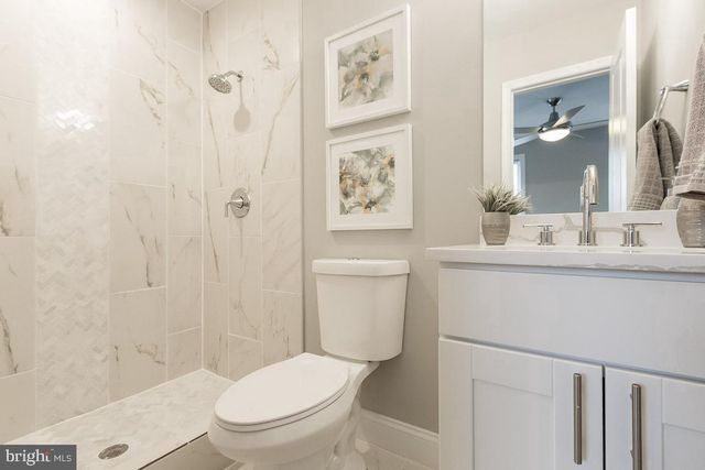 951 JEFFERSON ST NE, Washington, DC 20011