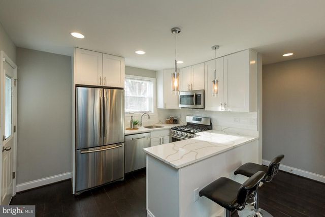 951 JEFFERSON ST NE, Washington, DC 20011