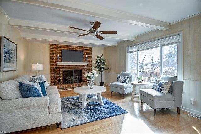 229 Oakengate TURN, Virginia Beach, VA 23462