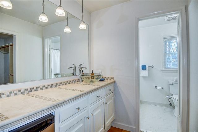 229 Oakengate TURN, Virginia Beach, VA 23462