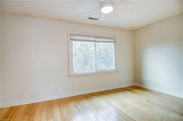 229 Oakengate TURN, Virginia Beach, VA 23462