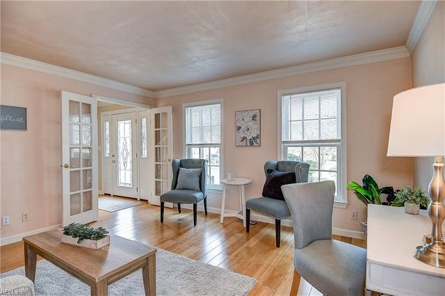 229 Oakengate TURN, Virginia Beach, VA 23462