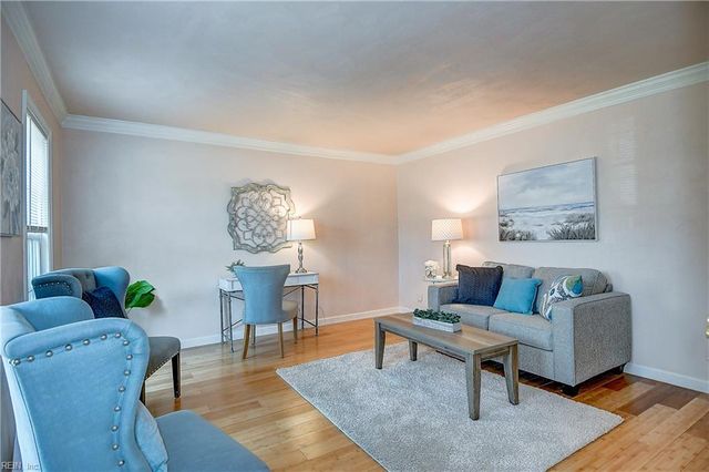 229 Oakengate TURN, Virginia Beach, VA 23462