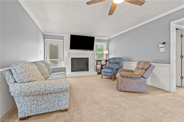 1800 Rivertrace Point, High Point, NC 27265