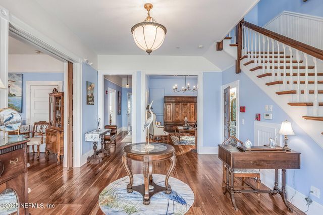 102 S 7TH Street, Fernandina Beach, FL 32034