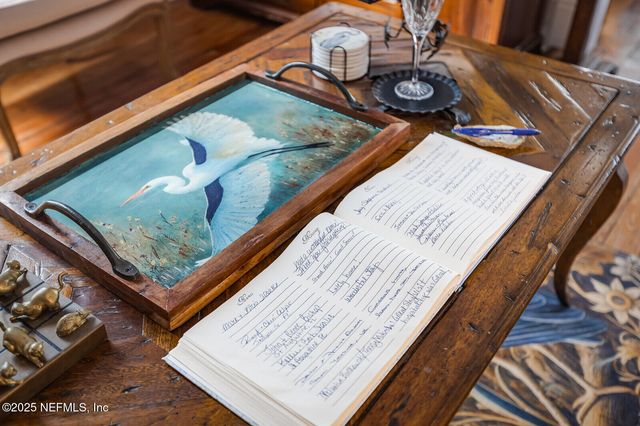 102 S 7TH Street, Fernandina Beach, FL 32034