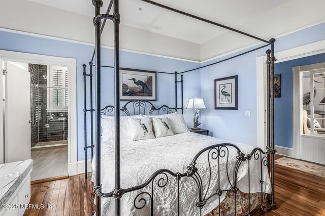 102 S 7TH Street, Fernandina Beach, FL 32034