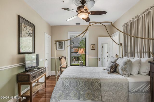 102 S 7TH Street, Fernandina Beach, FL 32034