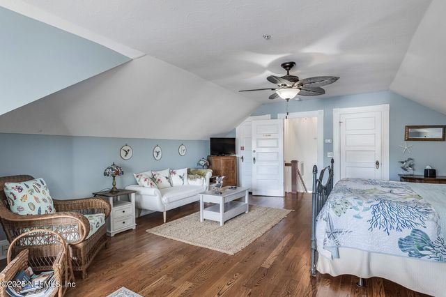 102 S 7TH Street, Fernandina Beach, FL 32034